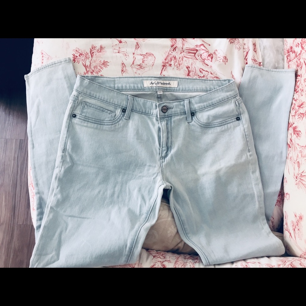 🔥Driftwood🔥(Robert Redford)- skinny jeans-NEW💙